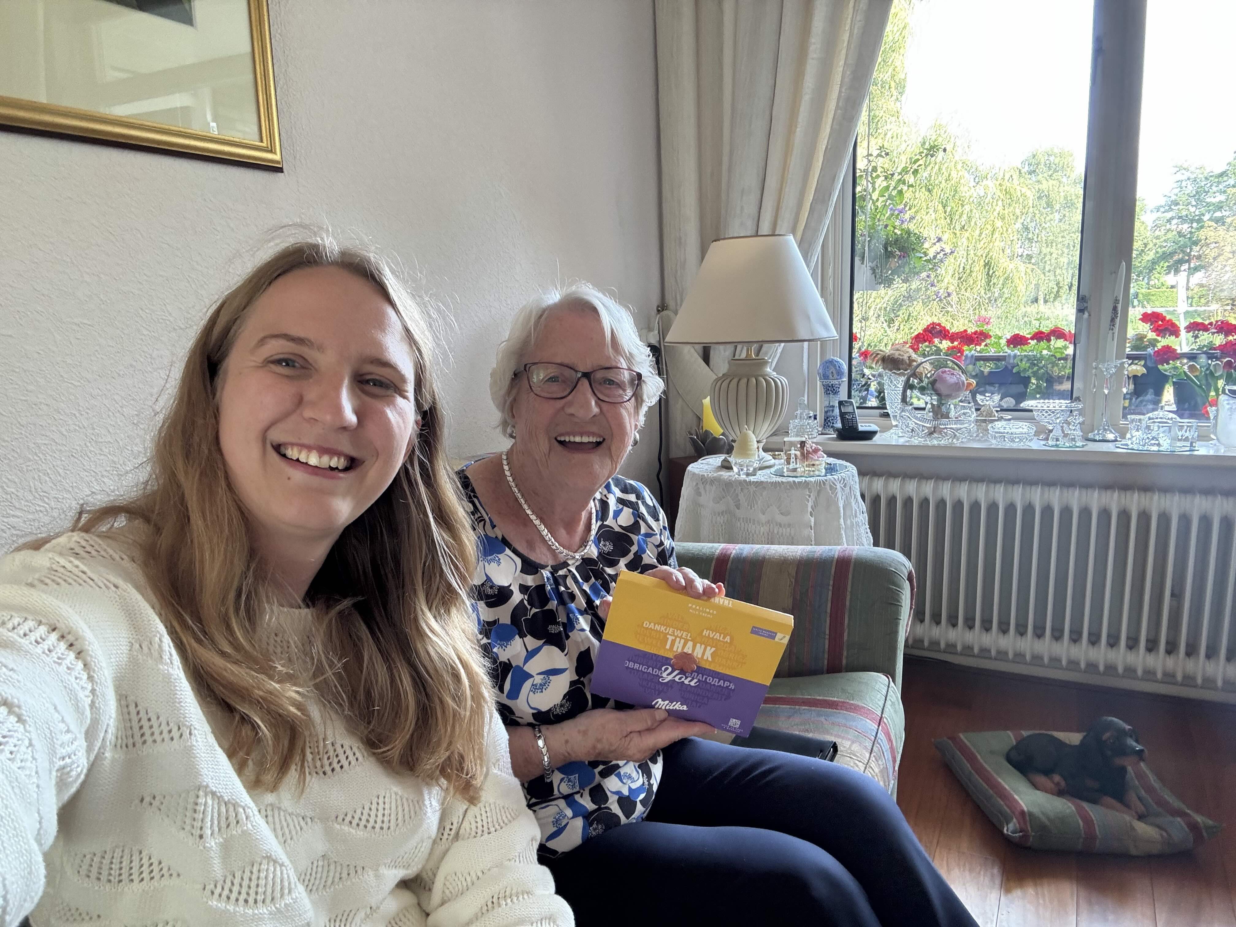 Denise (Author blog) visiting Francien for a cup of coffee