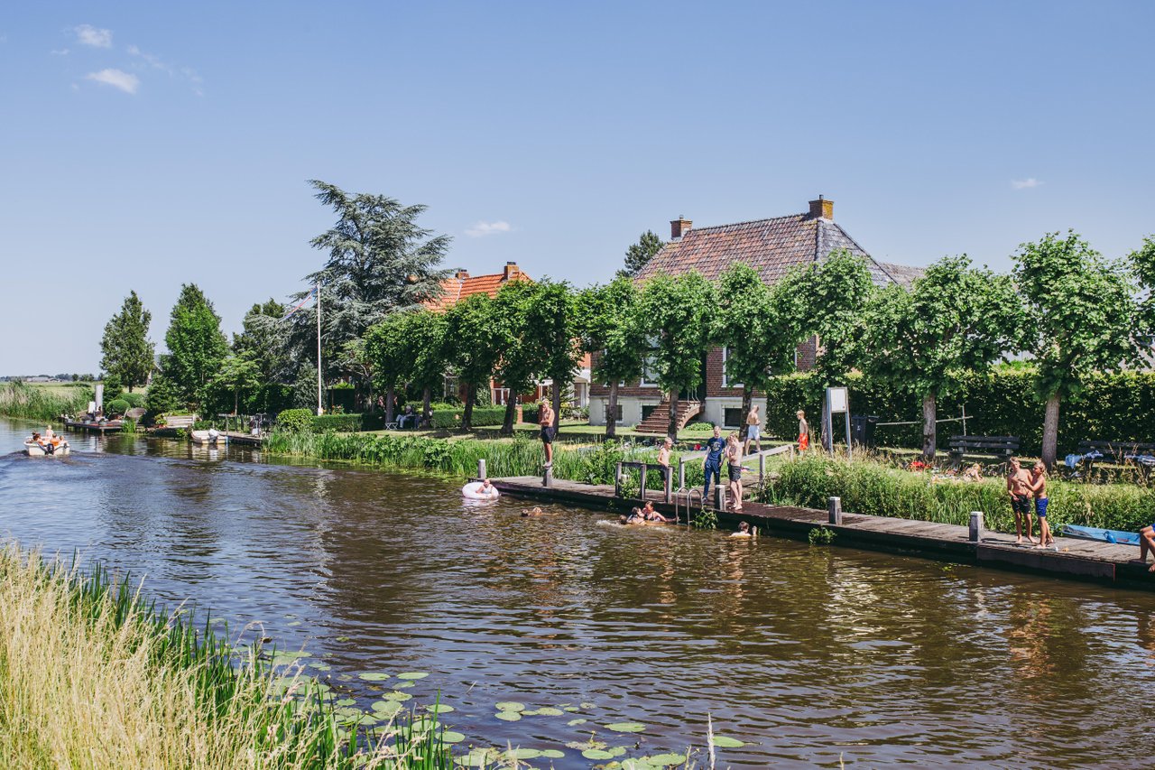 Top Outdoor Swimming Spots in or nearby Groningen